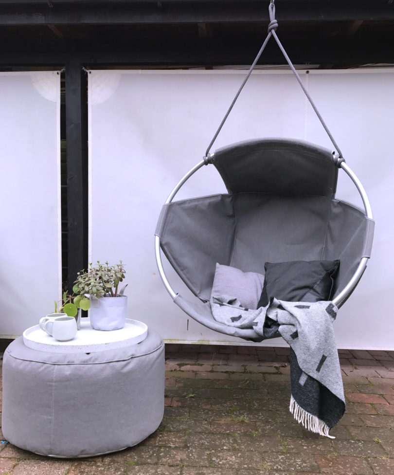 Bộ sưu tập bàn ghế ngoài trời đẹp khó cưỡng - Ảnh 8. Bộ sưu tập bàn ghế ngoài trời đẹp khó cưỡng - Ảnh 8.