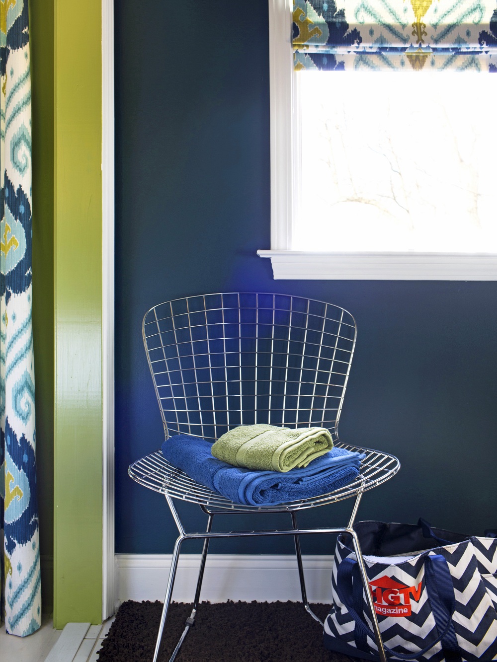 Muốn cửa sổ nhà mình trông tươi mát, hãy thực hiện ngay những cách dưới đây - Ảnh 9. Muốn cửa sổ nhà mình trông tươi mát, hãy thực hiện ngay những cách dưới đây - Ảnh 9.