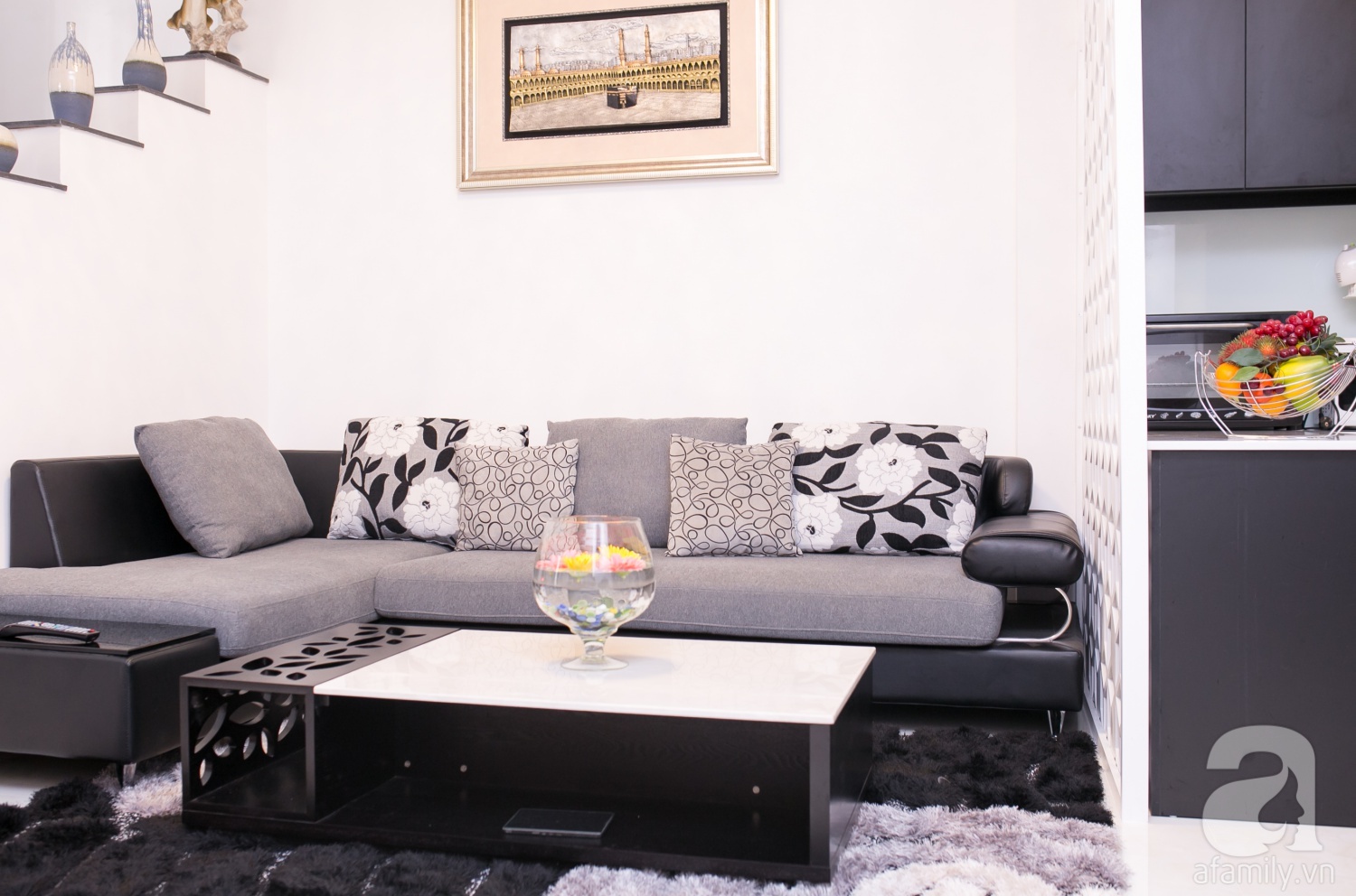 Với chi phí gần 2 tỷ đồng, nhà cấp 4 ở Sài Gòn đã biến thành nhà phố hiện đại đến bất ngờ - Ảnh 3. Với chi phí gần 2 tỷ đồng, nhà cấp 4 ở Sài Gòn đã biến thành nhà phố hiện đại đến bất ngờ - Ảnh 3.