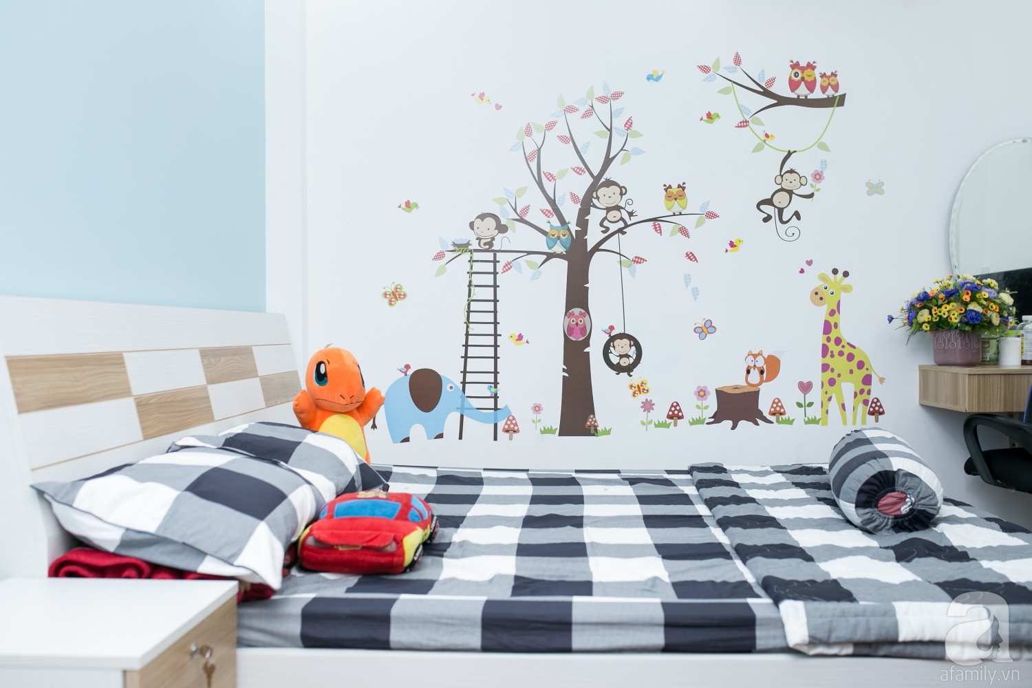 Với chi phí gần 2 tỷ đồng, nhà cấp 4 ở Sài Gòn đã biến thành nhà phố hiện đại đến bất ngờ - Ảnh 16. Với chi phí gần 2 tỷ đồng, nhà cấp 4 ở Sài Gòn đã biến thành nhà phố hiện đại đến bất ngờ - Ảnh 16.