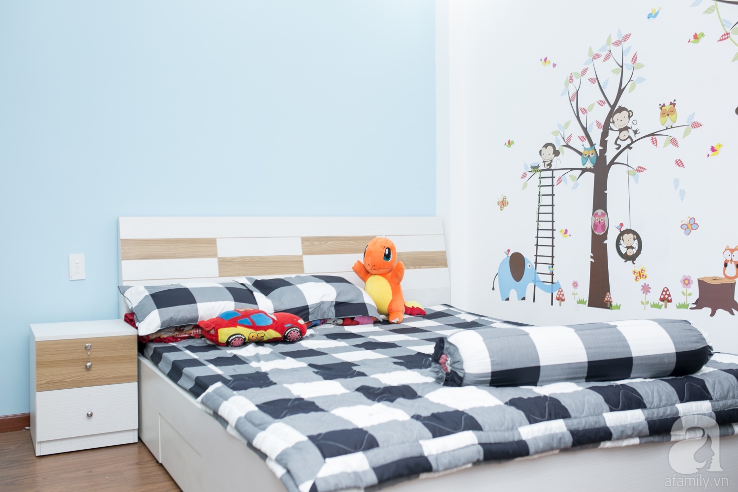 Với chi phí gần 2 tỷ đồng, nhà cấp 4 ở Sài Gòn đã biến thành nhà phố hiện đại đến bất ngờ - Ảnh 17. Với chi phí gần 2 tỷ đồng, nhà cấp 4 ở Sài Gòn đã biến thành nhà phố hiện đại đến bất ngờ - Ảnh 17.