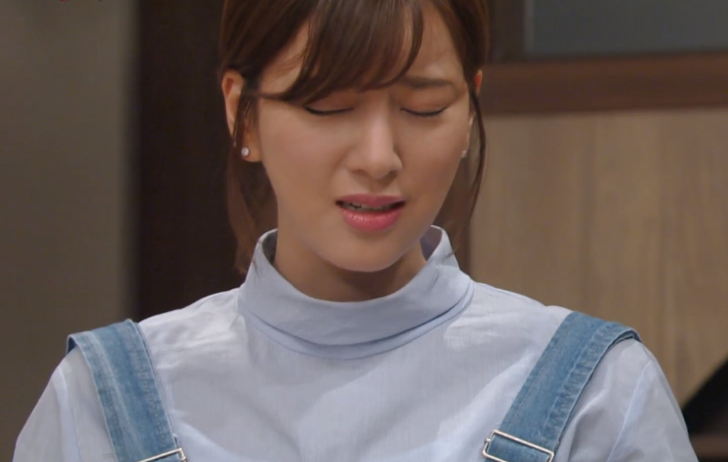 Anh đã tỏ tình và bị cô ấy từ chối, cho nên anh mới cưới em - Ảnh 1. Anh đã tỏ tình và bị cô ấy từ chối, cho nên anh mới cưới em - Ảnh 1.