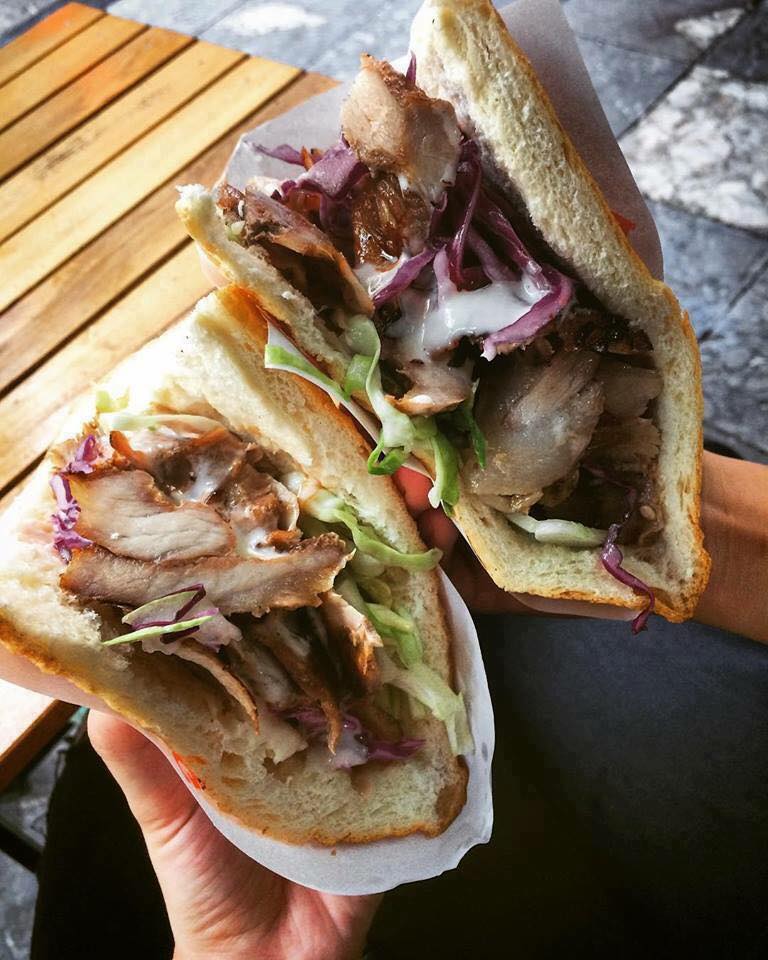 7 quán bánh mì bình dân mà ngon tê lưỡi của Hà Nội - Ảnh 6. 7 quán bánh mì bình dân mà ngon tê lưỡi của Hà Nội - Ảnh 6.