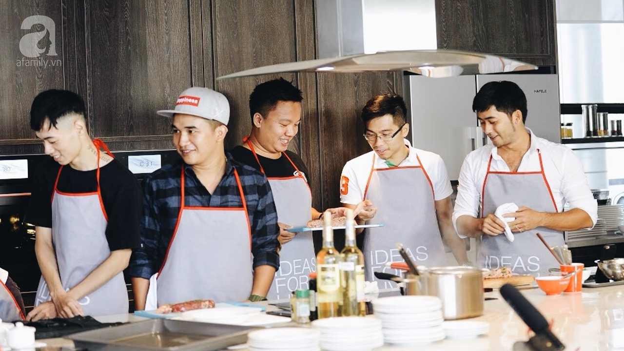 Trang trí giấy dán tường phòng bếp giúp chàng yêu nấu nướng tại TPHCM Trang trí giấy dán tường phòng bếp giúp chàng yêu nấu nướng tại TPHCM
