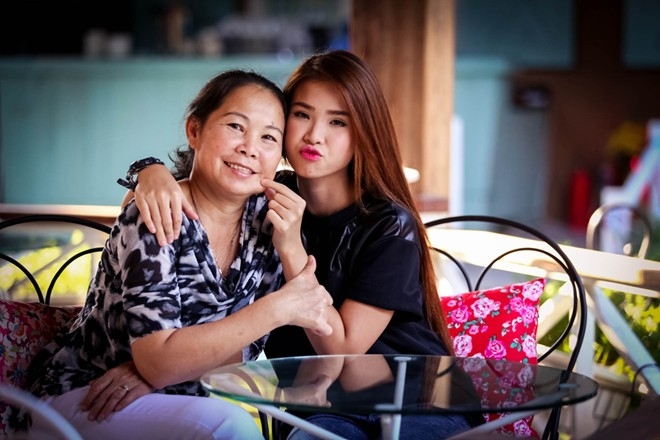 Sao Việt cát-xê bạc triệu, bố mẹ vẫn chọn công việc mưu sinh vất vả để dạy con - Ảnh 5.