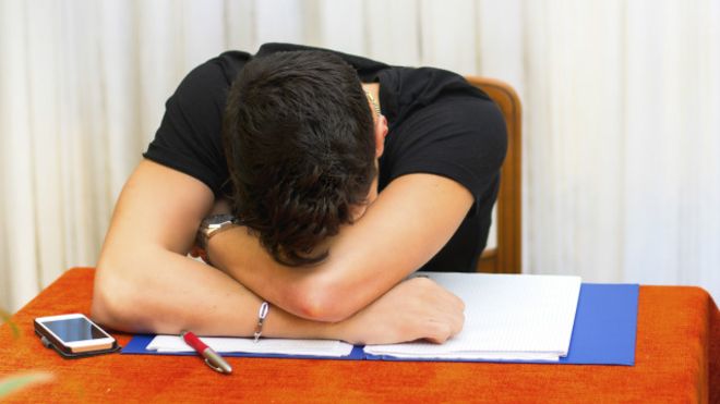 Bạn có bị rối loạn giấc ngủ? 5 câu hỏi này sẽ giúp trả lời chính xác nhất chất lượng giấc ngủ của bạn - Ảnh 2. Bạn có bị rối loạn giấc ngủ? 5 câu hỏi này sẽ giúp trả lời chính xác nhất chất lượng giấc ngủ của bạn - Ảnh 2.