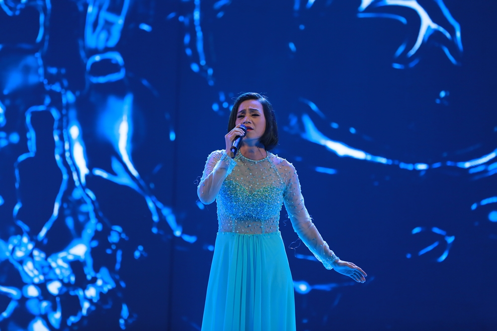 Con gái Chế Linh gây sốc khi khóc nức nở tố cha bỏ bê vợ con - Ảnh 6. Con gái Chế Linh gây sốc khi khóc nức nở tố cha bỏ bê vợ con - Ảnh 6.