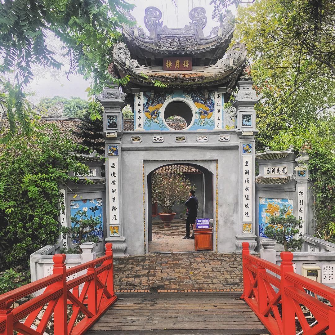 Tất tật bảng giá vé thắng cảnh ở những điểm du lịch nổi tiếng từ Bắc đến Nam - Ảnh 1. Tất tật bảng giá vé thắng cảnh ở những điểm du lịch nổi tiếng từ Bắc đến Nam - Ảnh 1.