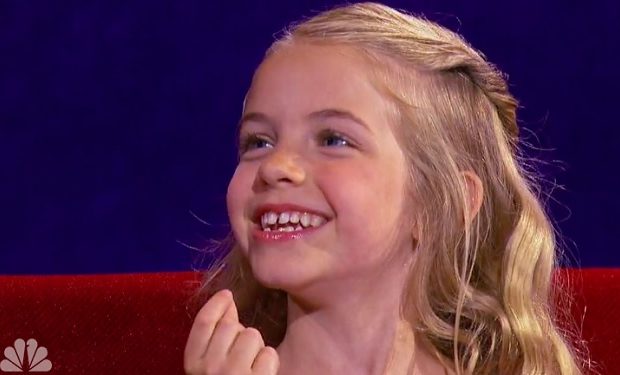 Little Big Shots: Kỳ lạ cô bé nói chuyện cùng ốc sên - Ảnh 2.