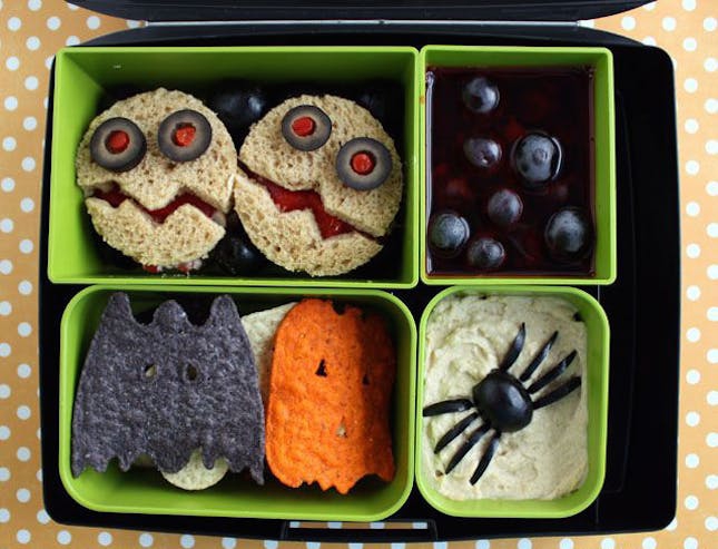 Những hộp cơm bento cho trẻ theo chủ đề Halloween vô cùng đáng yêu - Ảnh 19.