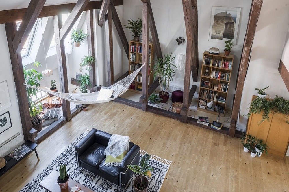 Chết mê ngôi nhà hai tầng đâu đâu cũng ngập tràn ánh sáng - Ảnh 1. Chết mê ngôi nhà hai tầng đâu đâu cũng ngập tràn ánh sáng - Ảnh 1.