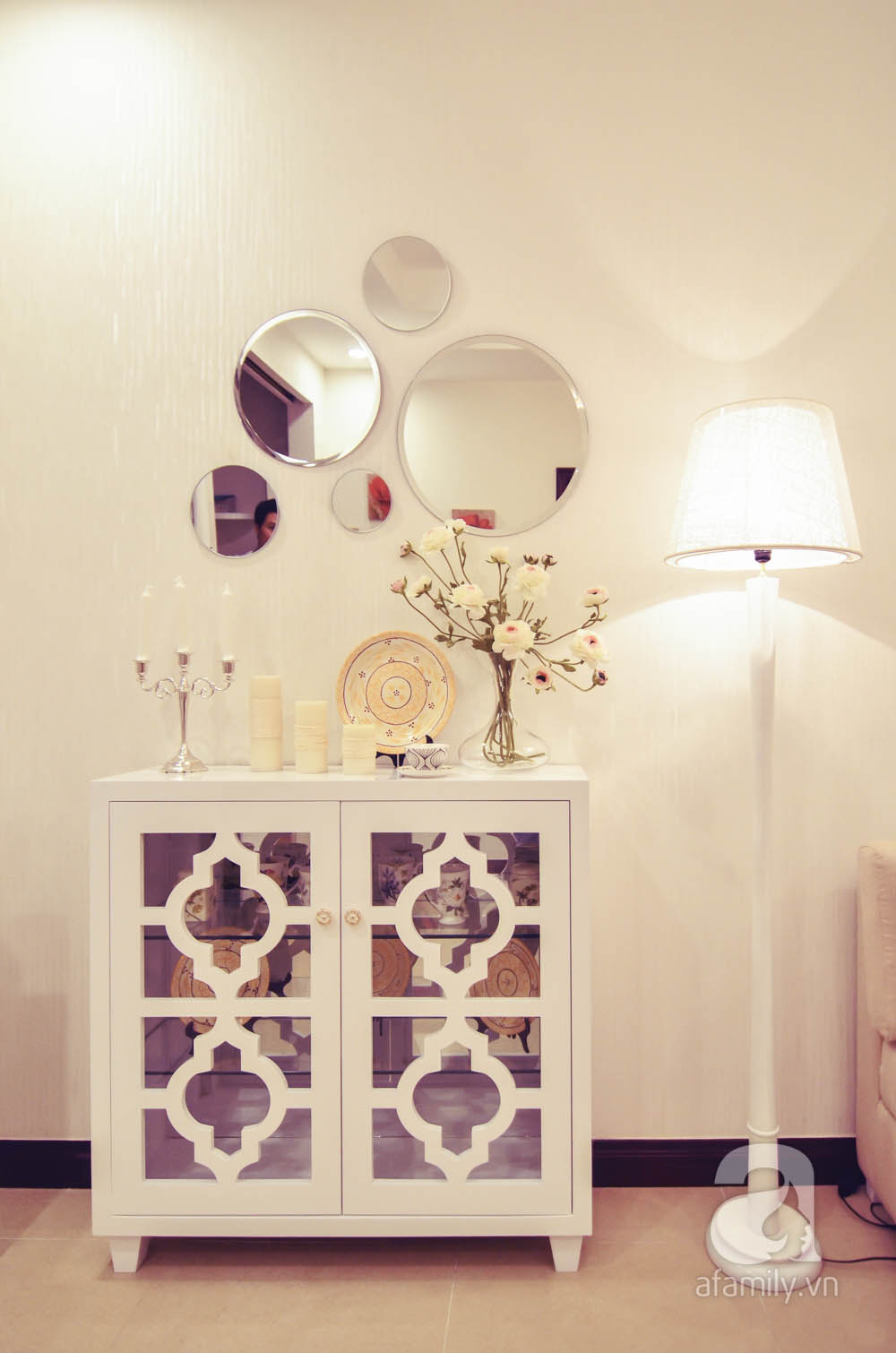 Căn hộ 93m² đơn giản nhưng vẫn đẹp hút hồn của vợ chồng trẻ ở Hà Nội - Ảnh 3. Căn hộ 93m² đơn giản nhưng vẫn đẹp hút hồn của vợ chồng trẻ ở Hà Nội - Ảnh 3.