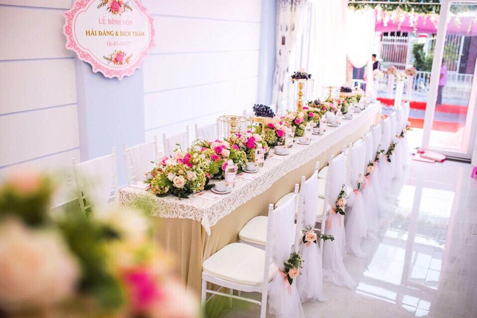 Tròn mắt với siêu đám cưới 10 tỷ: Mời toàn sao hạng A, tiệc cưới tại nhà hàng 5 sao... dựng trong 1 tuần - Ảnh 26. Tròn mắt với siêu đám cưới 10 tỷ: Mời toàn sao hạng A, tiệc cưới tại nhà hàng 5 sao... dựng trong 1 tuần - Ảnh 26.