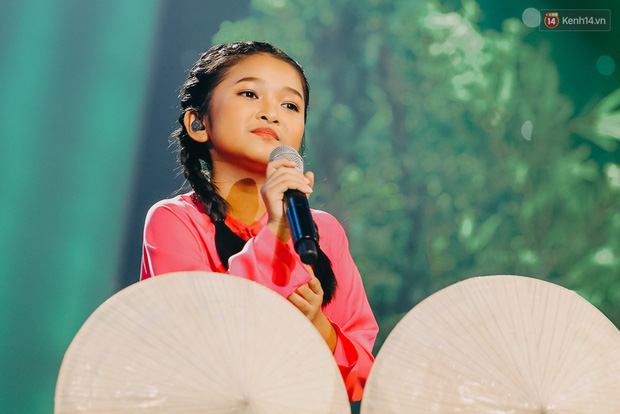 Với số phiếu áp đảo, Soái ca nhí Thiên Khôi chính thức trở thành Quán quân Vietnam Idol Kids 2017 - Ảnh 7.