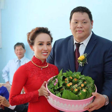 Mơ yêu soái ca diện mạo long lanh, cô gái Việt tìm được hạnh phúc bên chàng Việt kiều Mỹ nặng hơn trăm ký - Ảnh 5.