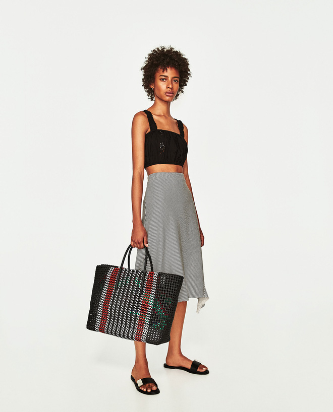 HOT: Zara Việt Nam đang sale mạnh, nhiều món xinh xắn mà giá chỉ từ 70.000 - 500.000 đồng - Ảnh 16. HOT: Zara Việt Nam đang sale mạnh, nhiều món xinh xắn mà giá chỉ từ 70.000 - 500.000 đồng - Ảnh 16.