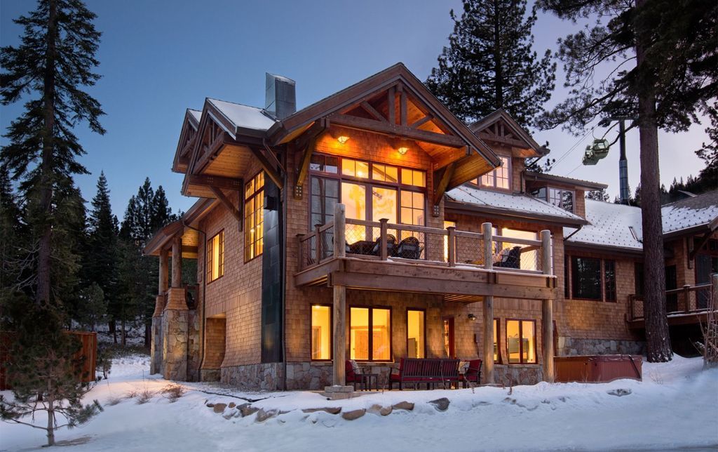 9 ngôi nhà có tuyết bao phủ đẹp như mùa đông ở xứ sở thần tiên - Ảnh 7. 9 ngôi nhà có tuyết bao phủ đẹp như mùa đông ở xứ sở thần tiên - Ảnh 7.