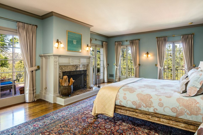 Toàn cảnh căn biệt thự trị giá 25 triệu đô mà Angelina Jolie và các con sẽ ở sau khi li dị Prad Pitt - Ảnh 8. Toàn cảnh căn biệt thự trị giá 25 triệu đô mà Angelina Jolie và các con sẽ ở sau khi li dị Prad Pitt - Ảnh 8.