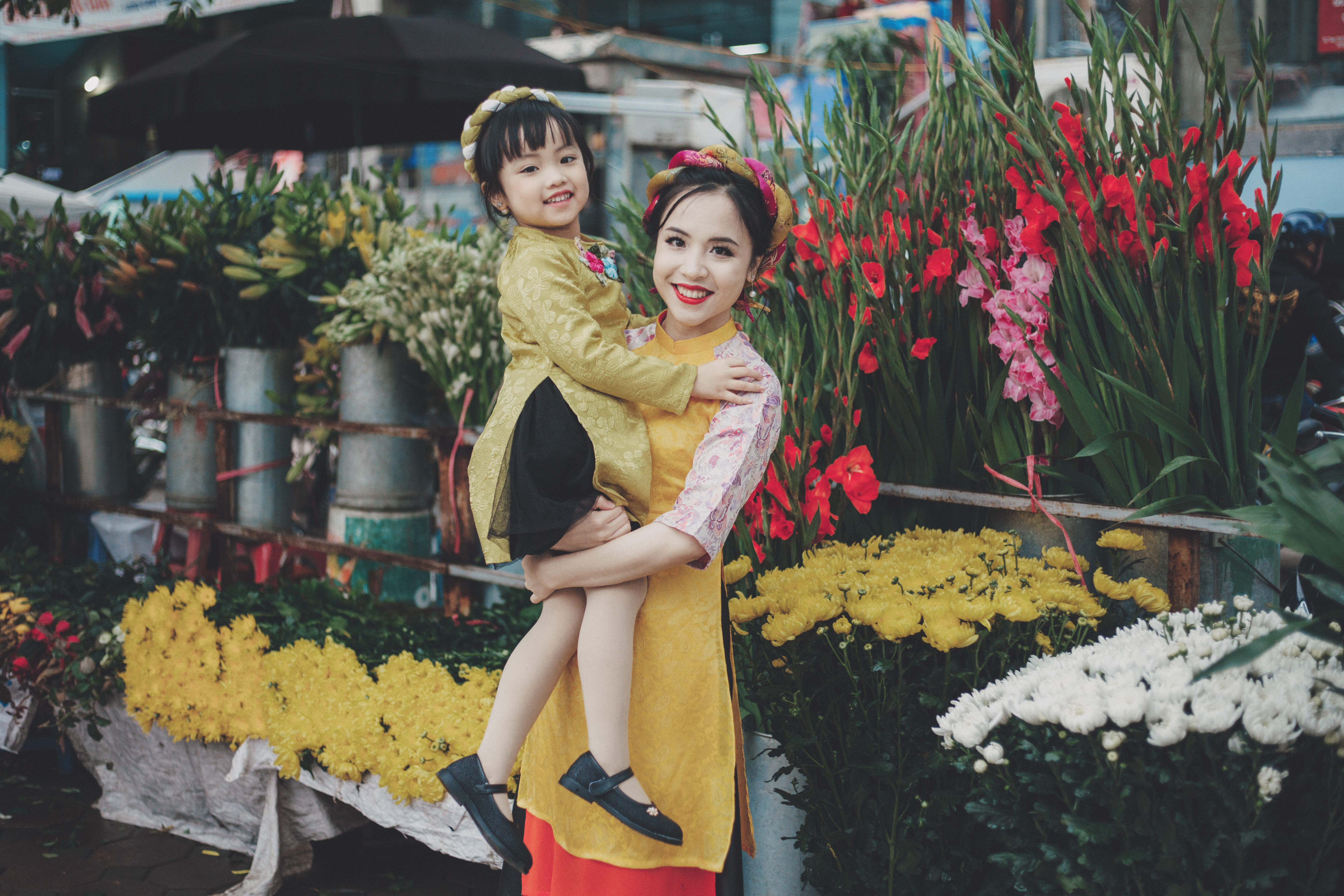 Cảm nhận không khí Tết qua bộ ảnh Ở đâu có mẹ - ở đó có Tết - Ảnh 5. Cảm nhận không khí Tết qua bộ ảnh Ở đâu có mẹ - ở đó có Tết - Ảnh 5.