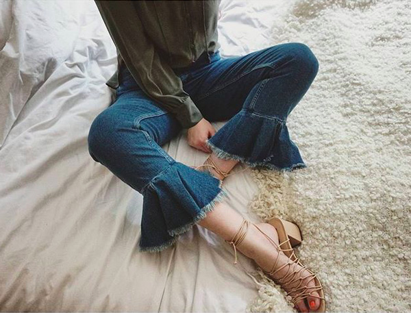 Những mẫu quần jeans sẽ làm mưa làm gió mùa Xuân/Hè 2017 này, bạn đã tìm hiểu chưa? - Ảnh 20.