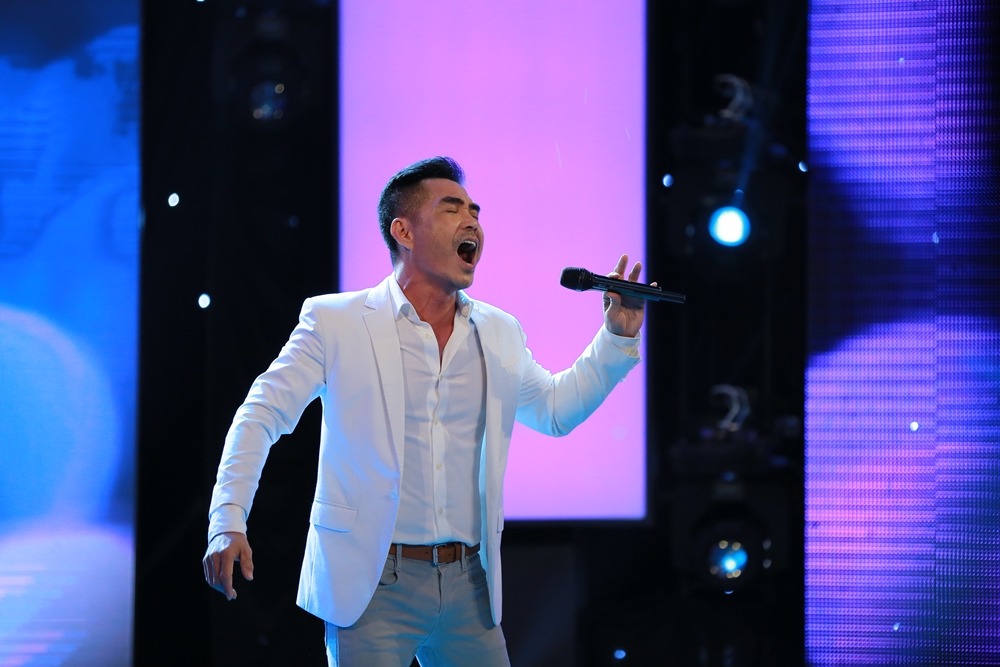 Con gái Chế Linh gây sốc khi khóc nức nở tố cha bỏ bê vợ con - Ảnh 13. Con gái Chế Linh gây sốc khi khóc nức nở tố cha bỏ bê vợ con - Ảnh 13.