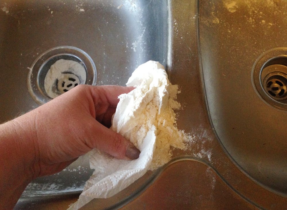 Bồn rửa chén luôn sáng choang như mới, đây là bí mật của tôi... - Ảnh 3. Bồn rửa chén luôn sáng choang như mới, đây là bí mật của tôi... - Ảnh 3.