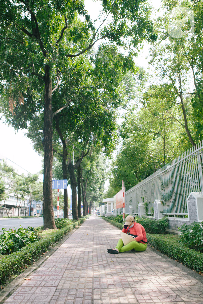 Trong nắng, Sài Gòn vẫn có những khoảnh khắc lắng dịu mát lịm tim thế này đây - Ảnh 4.