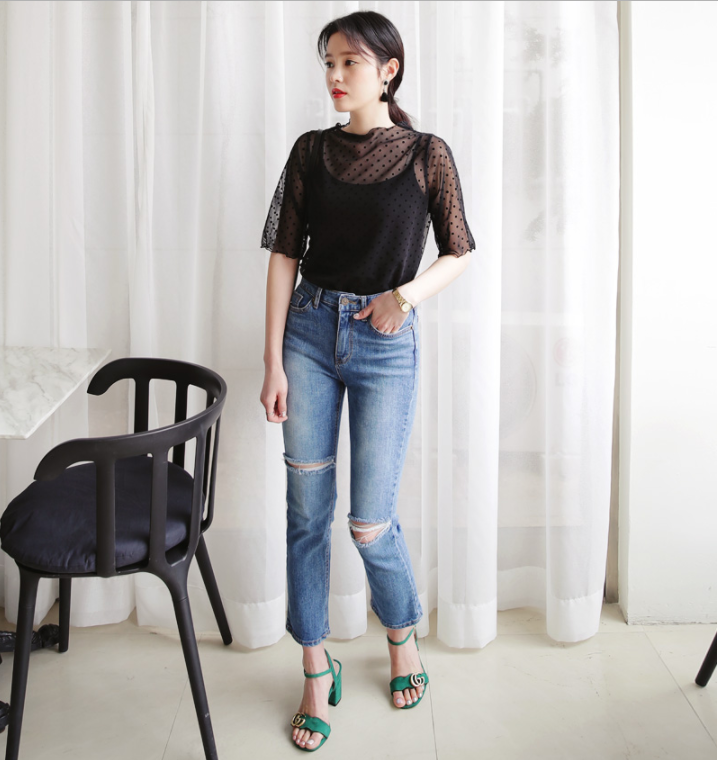 Diện quần dài vào mủa nắng nóng sẽ không còn là nỗi ám ảnh nhờ những mẫu quần jeans, quần vải này - Ảnh 17. Diện quần dài vào mủa nắng nóng sẽ không còn là nỗi ám ảnh nhờ những mẫu quần jeans, quần vải này - Ảnh 17.