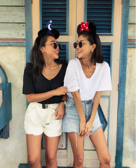 Một cô nàng chỉ chuyên mặc áo phông thế mà vẫn đẹp xuất sắc - Ảnh 5. Một cô nàng chỉ chuyên mặc áo phông thế mà vẫn đẹp xuất sắc - Ảnh 5.