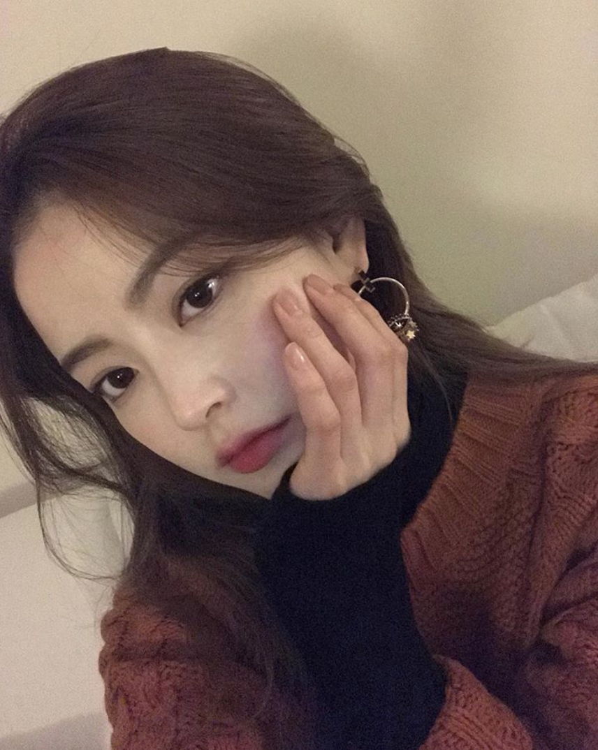 Môi khô nứt nẻ thế nào đi nữa, cứ theo liệu trình chăm sóc này thì chỉ có bóng mướt trở lên - Ảnh 12. Môi khô nứt nẻ thế nào đi nữa, cứ theo liệu trình chăm sóc này thì chỉ có bóng mướt trở lên - Ảnh 12.