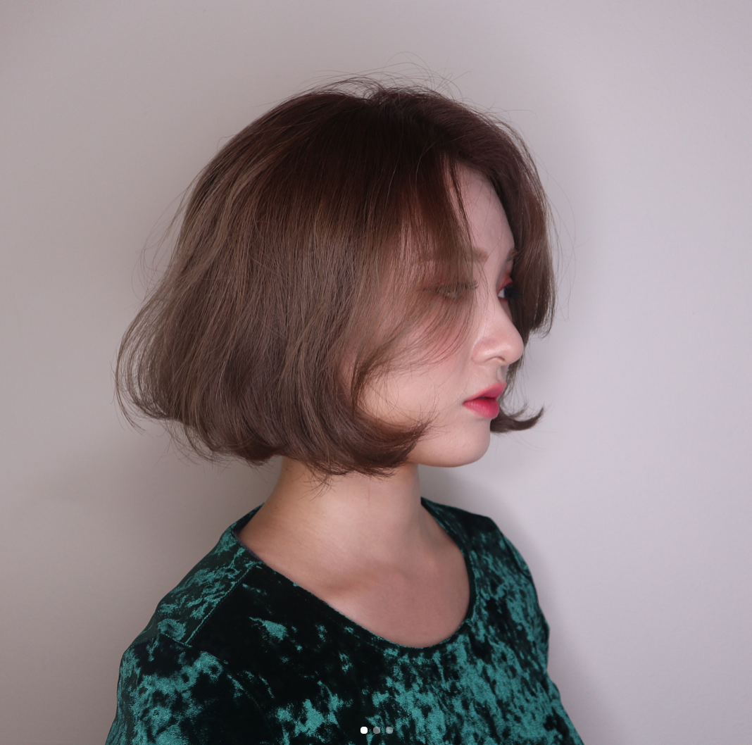 mẹo kiểu tóc và phong cách trang điểm không mất nhiều thời gian cho dịp đi chơi đón năm mới - Ảnh 13. mẹo kiểu tóc và phong cách trang điểm không mất nhiều thời gian cho dịp đi chơi đón năm mới - Ảnh 13.