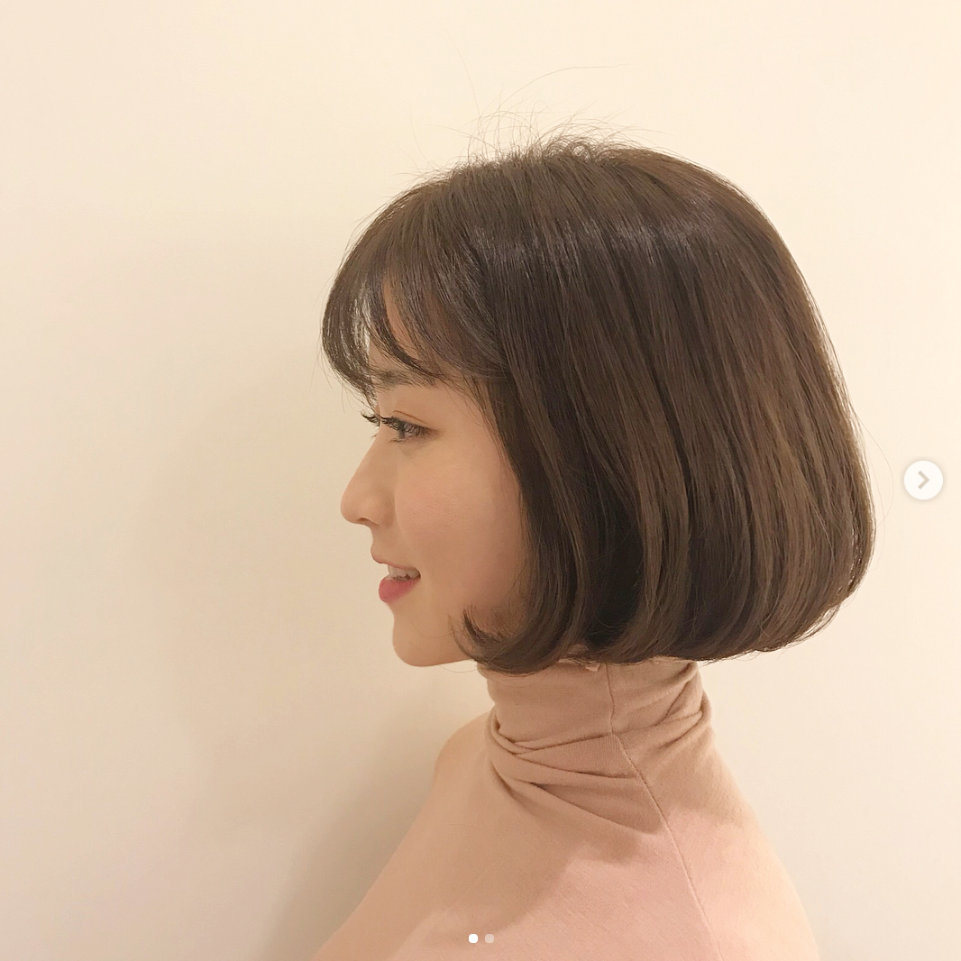 mẹo kiểu tóc và phong cách trang điểm không mất nhiều thời gian cho dịp đi chơi đón năm mới - Ảnh 16. mẹo kiểu tóc và phong cách trang điểm không mất nhiều thời gian cho dịp đi chơi đón năm mới - Ảnh 16.