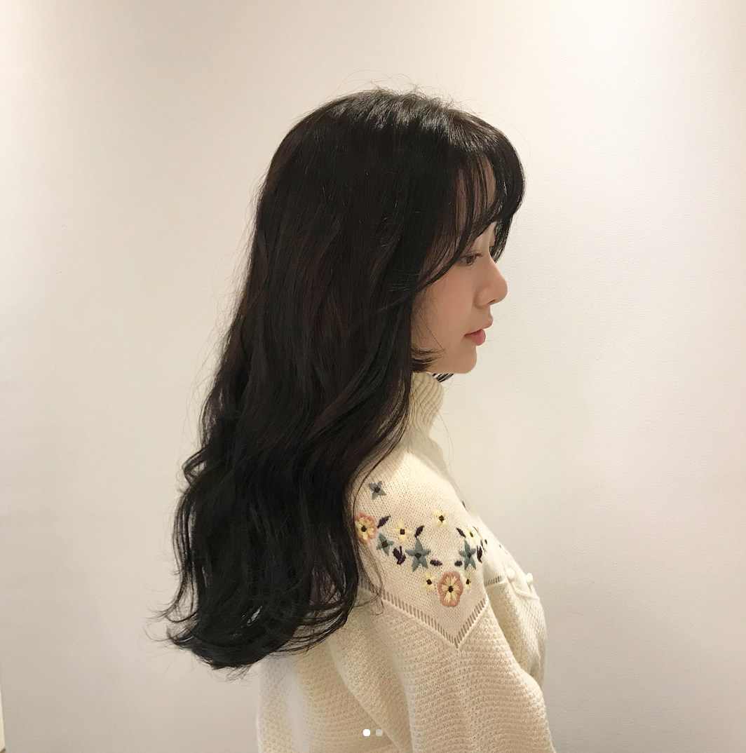 mẹo kiểu tóc và phong cách trang điểm không mất nhiều thời gian cho dịp đi chơi đón năm mới - Ảnh 10. mẹo kiểu tóc và phong cách trang điểm không mất nhiều thời gian cho dịp đi chơi đón năm mới - Ảnh 10.