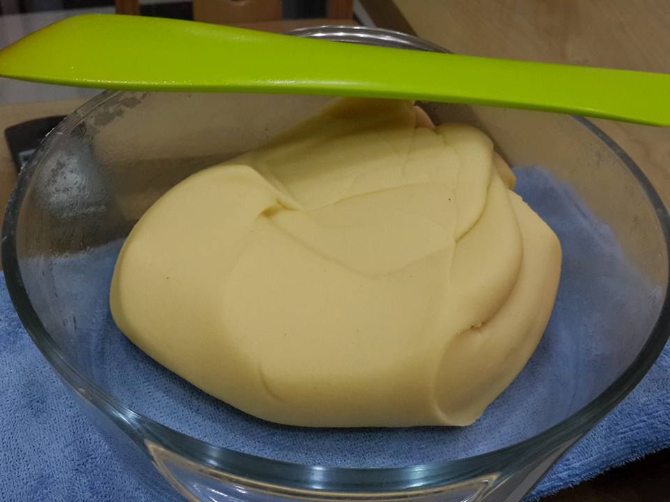 Không muốn nồi nhân bánh trung thu tách nước thì đừng khuấy kiểu này - Ảnh 2. Không muốn nồi nhân bánh trung thu tách nước thì đừng khuấy kiểu này - Ảnh 2.