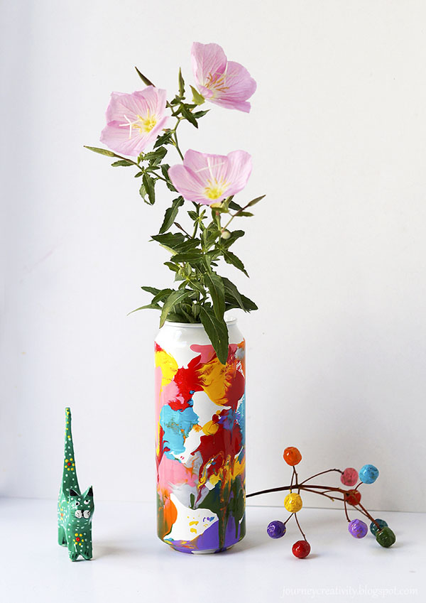 5 cách tái chế chai lọ thành bình cắm hoa đẹp siêu đơn giản - Ảnh 9.
