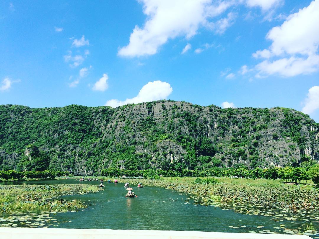 4 điểm du lịch cực nên thơ, đi mãi đi hoài vẫn không hết cảnh đẹp ở Ninh Bình - Ảnh 6. 4 điểm du lịch cực nên thơ, đi mãi đi hoài vẫn không hết cảnh đẹp ở Ninh Bình - Ảnh 6.