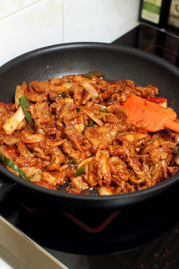 Học người Hàn Quốc làm món thịt xào vừa mềm vừa ngon - Ảnh 5