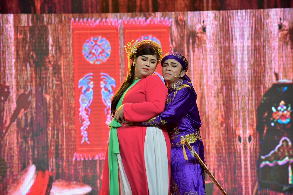 Phi Nhung tuyên bố không ngồi ghế giám khảo với Hoài Linh - Ảnh 6. Phi Nhung tuyên bố không ngồi ghế giám khảo với Hoài Linh - Ảnh 6.