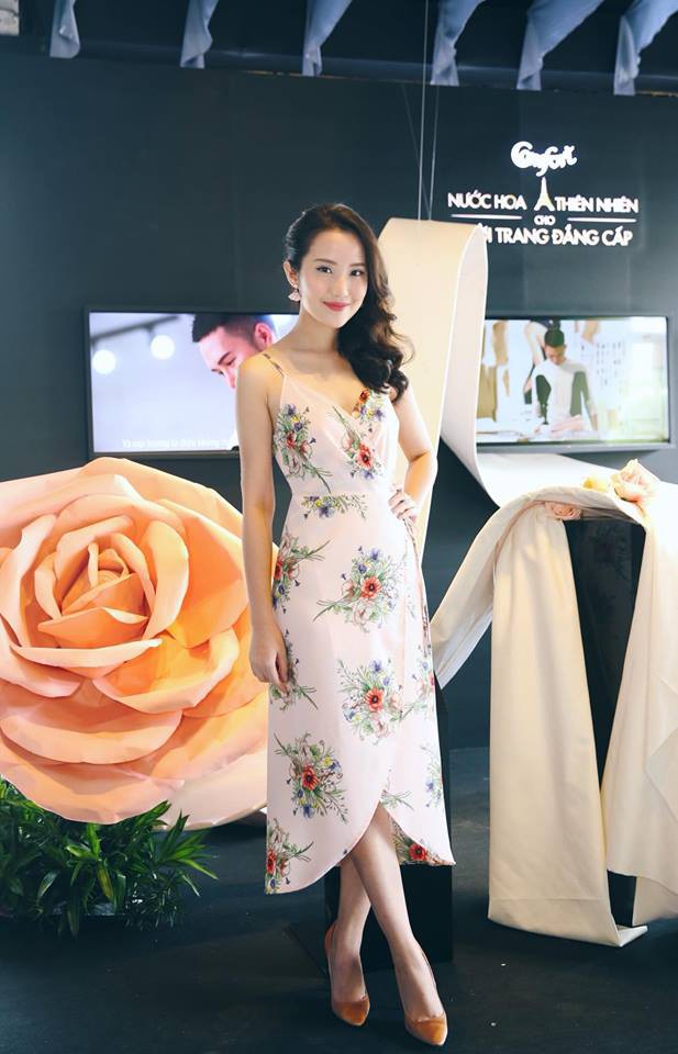 Điểm chung giữa phong cách thời trang và nhan sắc của Midu và tình mới Phan Thành - Ảnh 25. Điểm chung giữa phong cách thời trang và nhan sắc của Midu và tình mới Phan Thành - Ảnh 25.