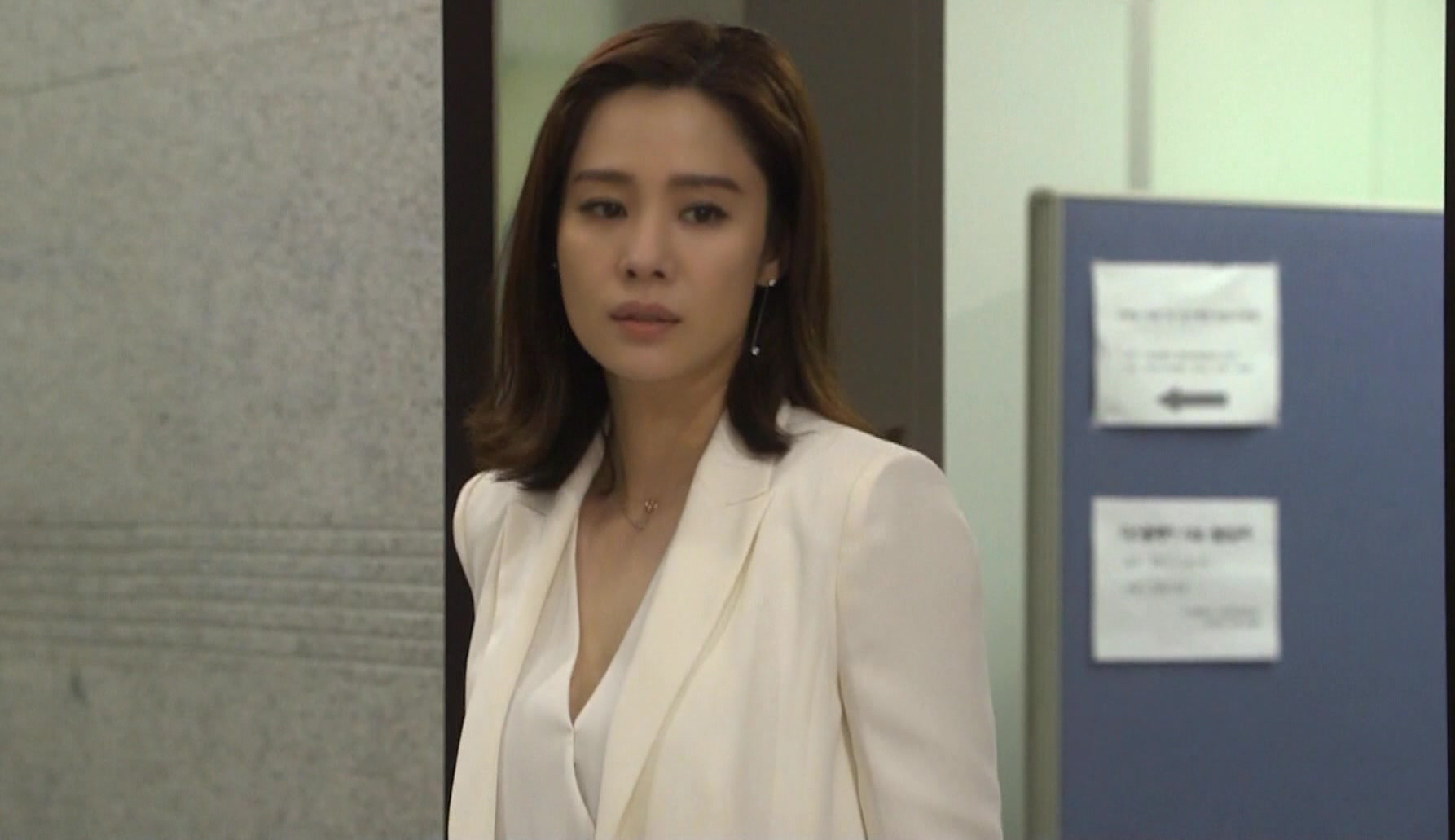 Người phụ nữ trong mơ khốn khổ vì trách nhiệm phải sinh con trai nối dõi cho gia đình chồng - Ảnh 1. Người phụ nữ trong mơ khốn khổ vì trách nhiệm phải sinh con trai nối dõi cho gia đình chồng - Ảnh 1.