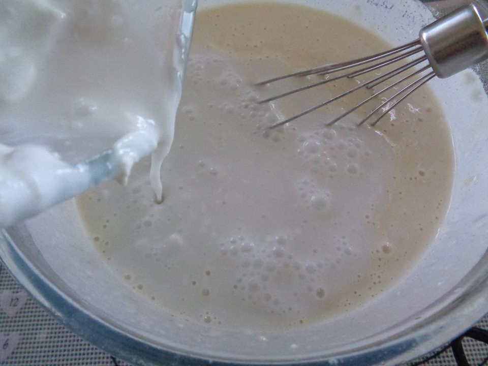 Cách làm bánh nhúng giòn tan, thơm phức ‘chuẩn không cần chỉnh’ - Ảnh 3. Cách làm bánh nhúng giòn tan, thơm phức ‘chuẩn không cần chỉnh’ - Ảnh 3.