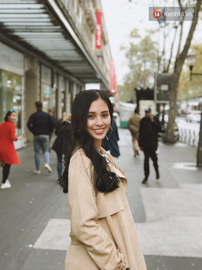 Hoa hậu Tiểu Vy mặt mộc dạo phố Paris, khoe vẻ đẹp đầy sức sống của tuổi 18 - Ảnh 12. Hoa hậu Tiểu Vy mặt mộc dạo phố Paris, khoe vẻ đẹp đầy sức sống của tuổi 18 - Ảnh 12.