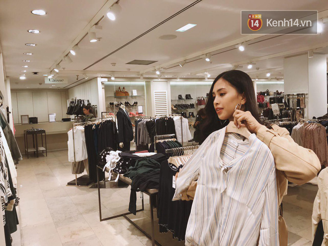 Hoa hậu Tiểu Vy mặt mộc dạo phố Paris, khoe vẻ đẹp đầy sức sống của tuổi 18 - Ảnh 14. Hoa hậu Tiểu Vy mặt mộc dạo phố Paris, khoe vẻ đẹp đầy sức sống của tuổi 18 - Ảnh 14.