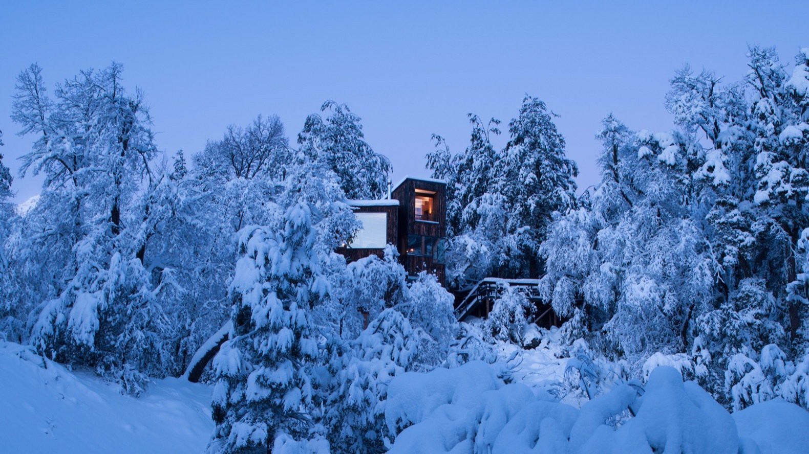 Ngôi nhà sở hữu view đẹp yên bình đến mê người cho những ai muốn đi trốn khỏi sự ồn ào của phố thị - Ảnh 8. Ngôi nhà sở hữu view đẹp yên bình đến mê người cho những ai muốn đi trốn khỏi sự ồn ào của phố thị - Ảnh 8.