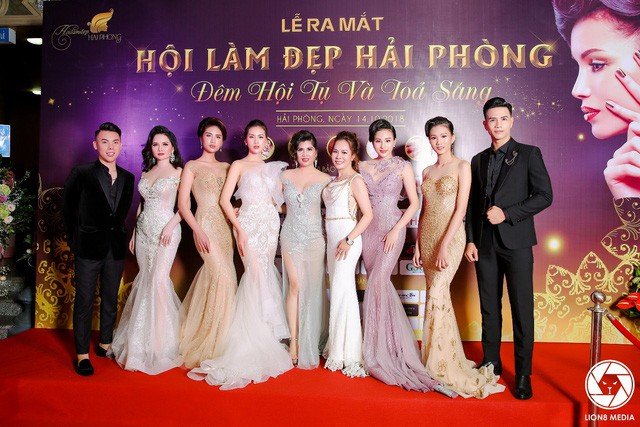 Nữ Tổng gi&aacute;m đốc Spa 5 Sao ESCA ngồi xe sang Maybach, t&aacute;i xuất rạng ngời sau sinh - Ảnh 6.