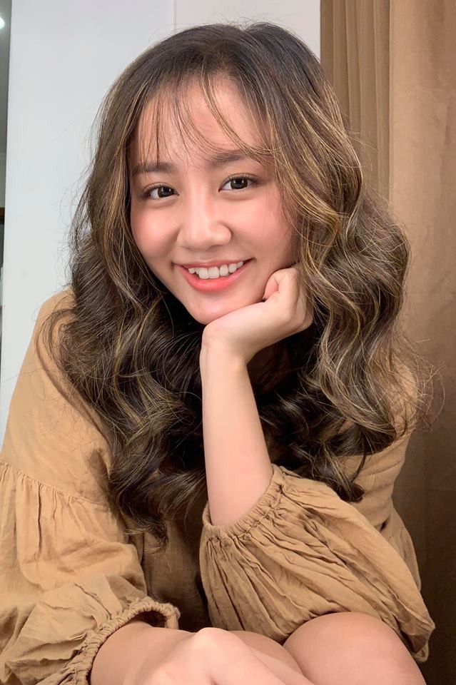 Soi nhất cử nhất động của sao Việt (21/10) - Ảnh 12.