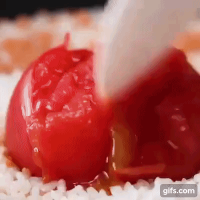 Kh&ocirc;ng c&oacute; thời gian, t&ocirc;i cho gạo v&agrave; 1 quả c&agrave; chua v&agrave;o chảo để nấu cơm, cả nh&agrave; tấm tắc khen th&agrave;nh phẩm xuất sắc - Ảnh 7.