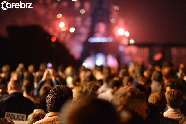 Ở tuổi 39, t&ocirc;i hiểu rằng, đời người l&agrave; thế, cho d&ugrave; bạn c&oacute; tỉnh t&aacute;o, kh&ocirc;n ngoan đến đ&acirc;u cũng kh&ocirc;ng tr&aacute;nh khỏi những lần thua thiệt - Ảnh 1.