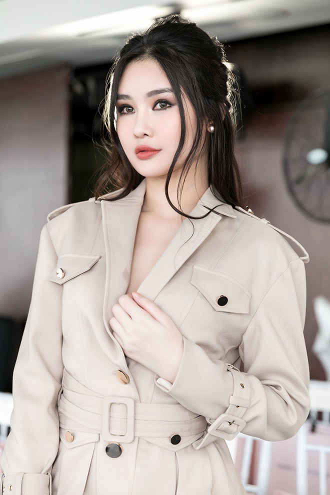 Lê Âu Ngân Anh tuyên bố lý do không trả lại vương miện Hoa hậu - Ảnh 3. Lê Âu Ngân Anh tuyên bố lý do không trả lại vương miện Hoa hậu - Ảnh 3.
