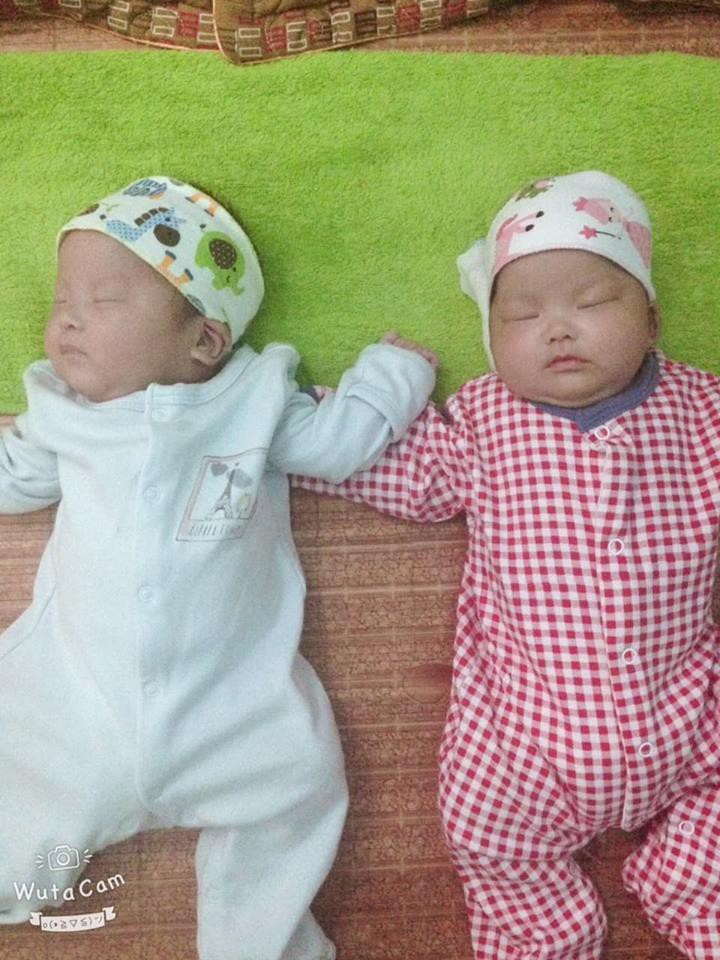 Hành trình hồi phục kì diệu của cặp song sinh chào đời chỉ nặng 1.7kg, trải qua 3 lần cấp cứu tưởng không qua khỏi - Ảnh 1. Hành trình hồi phục kì diệu của cặp song sinh chào đời chỉ nặng 1.7kg, trải qua 3 lần cấp cứu tưởng không qua khỏi - Ảnh 1.